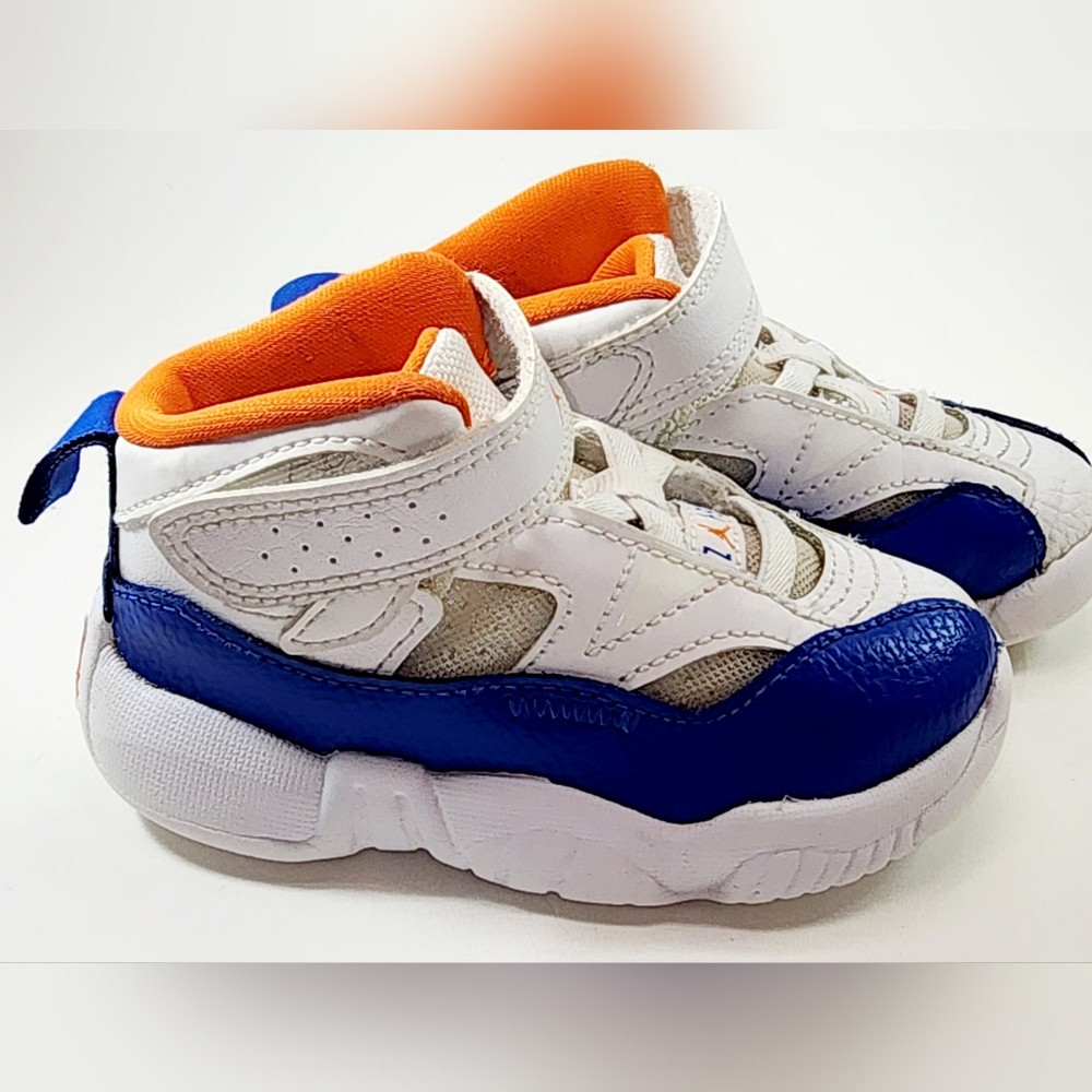 Jordan Jumpman Two Trey Sneaker Shoe White Royal Orange Sz 6C Kids